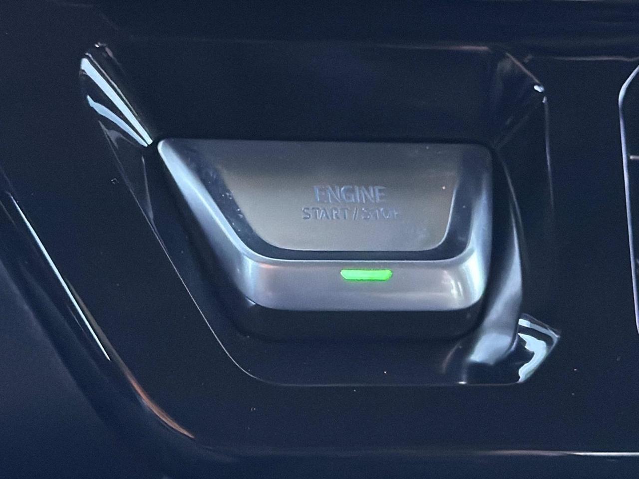 GMC Sierra 2500HD 4WD Crew Cab 159" AT4 2024