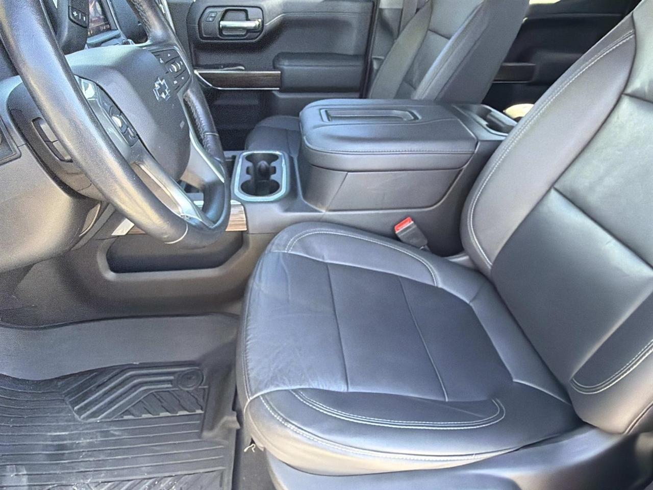 Chevrolet Silverado 1500 4WD Crew Cab 147" RST 2021