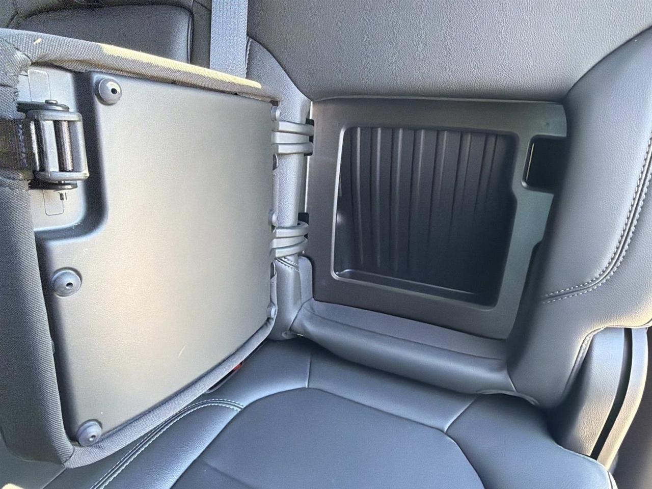 Chevrolet Silverado 1500 4WD Crew Cab 147" RST 2021