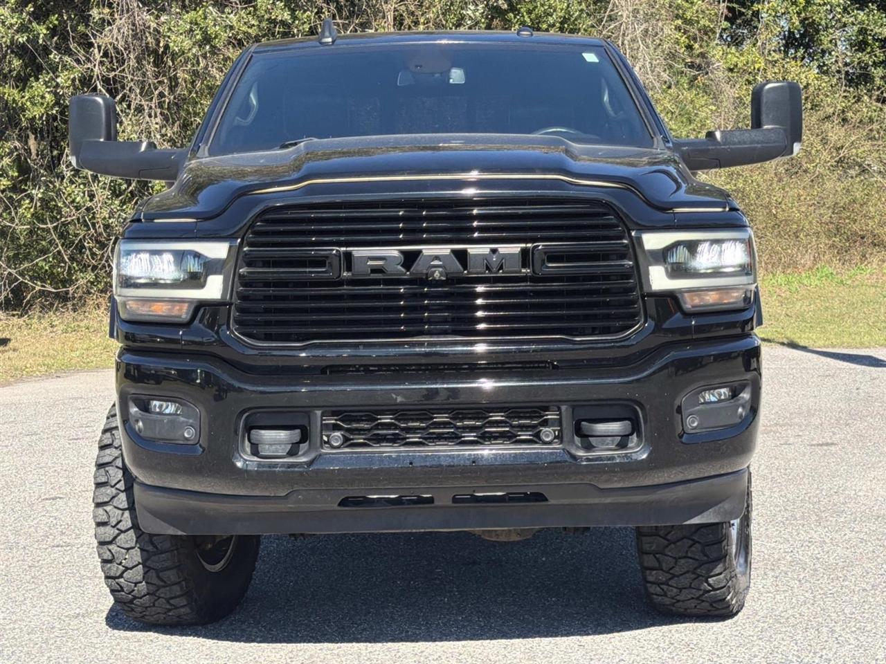 RAM 2500 Laramie 4x4 Crew Cab 6'4" Box 2019