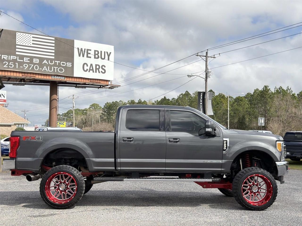 Ford Super Duty F-250 SRW Lariat 4WD Crew Cab 6.75' Box 2017