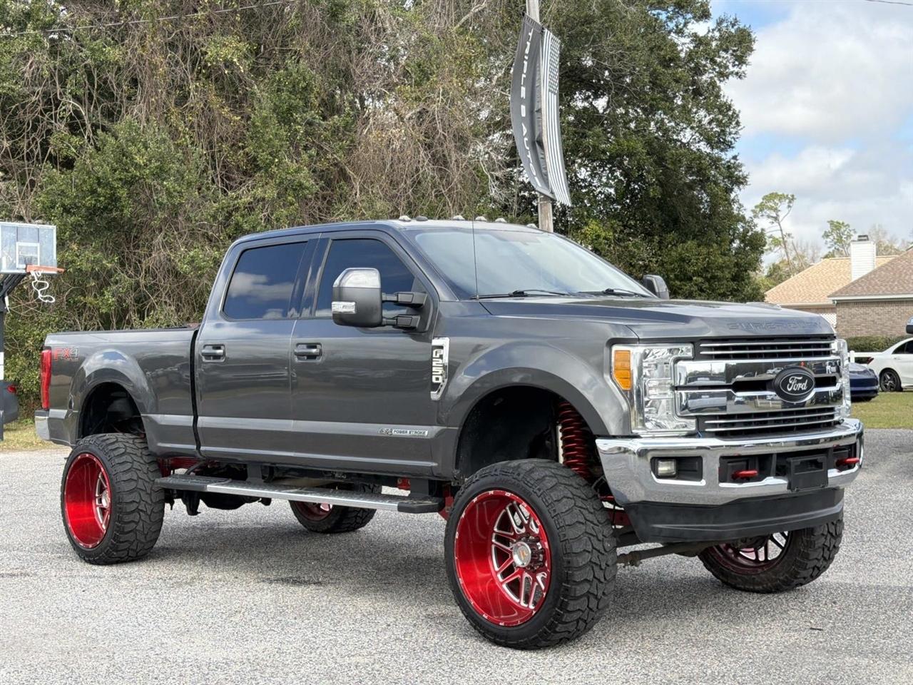 Ford Super Duty F-250 SRW Lariat 4WD Crew Cab 6.75' Box 2017