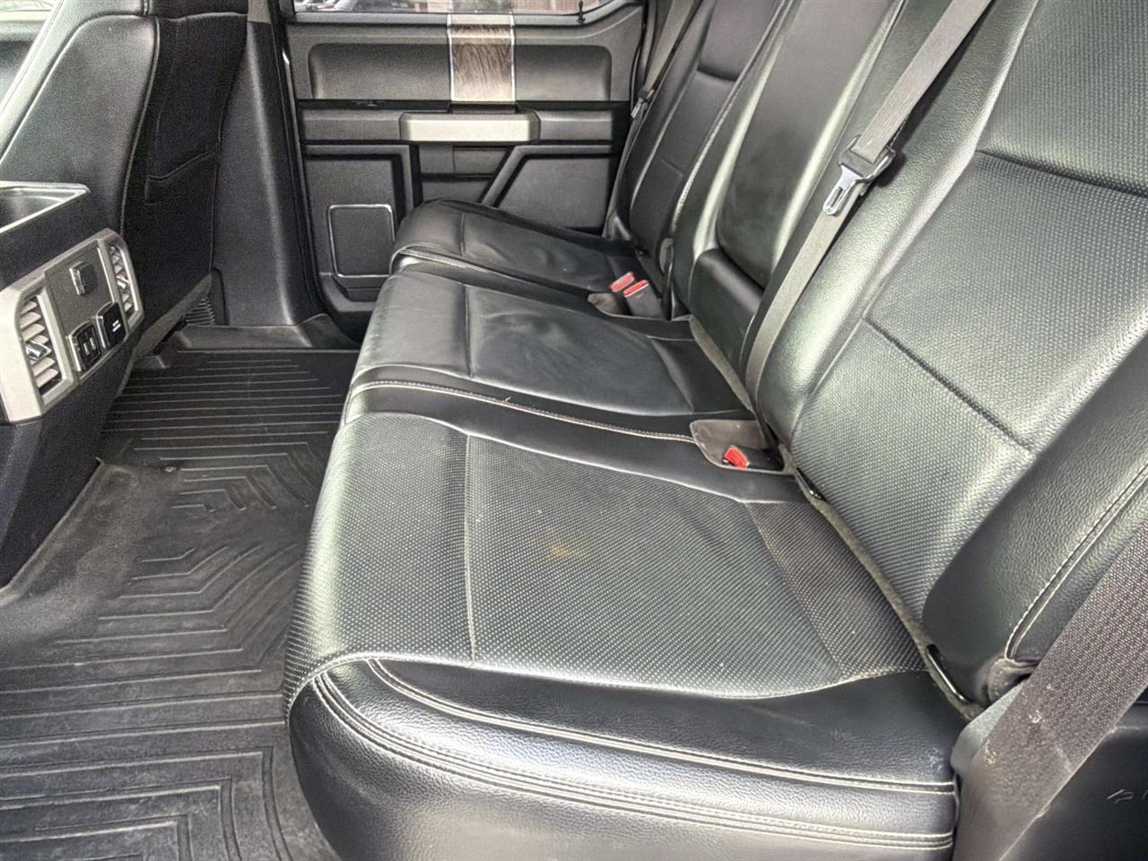 Ford Super Duty F-250 SRW Lariat 4WD Crew Cab 6.75' Box 2017