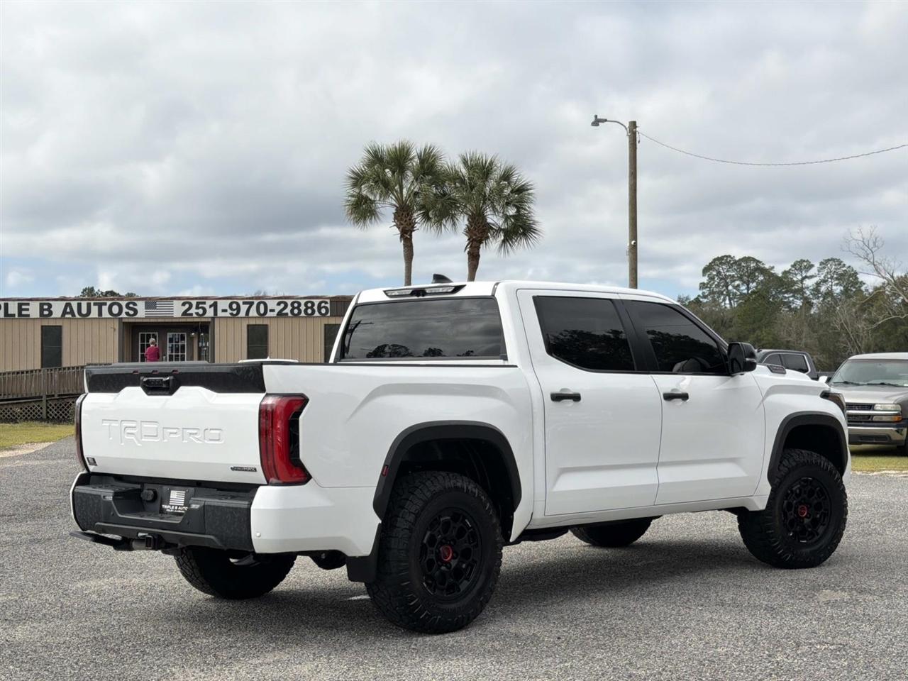 Toyota Tundra 4WD TRD Pro Hybrid CrewMax 5.5' Bed (Natl) 2025