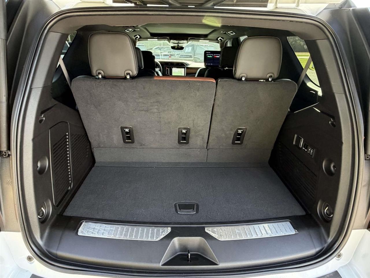 GMC Yukon 4WD 4dr Denali Ultimate 2024