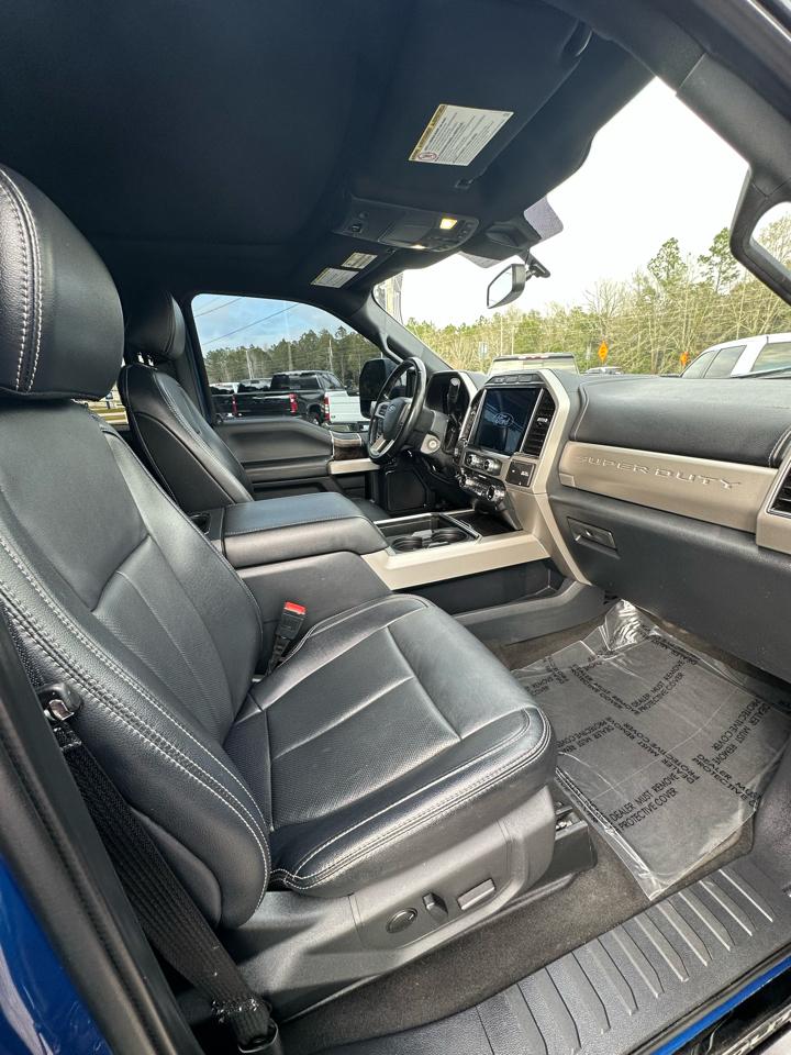 Ford Super Duty F-250 SRW Lariat 4WD Crew Cab 6.75' Box 2022