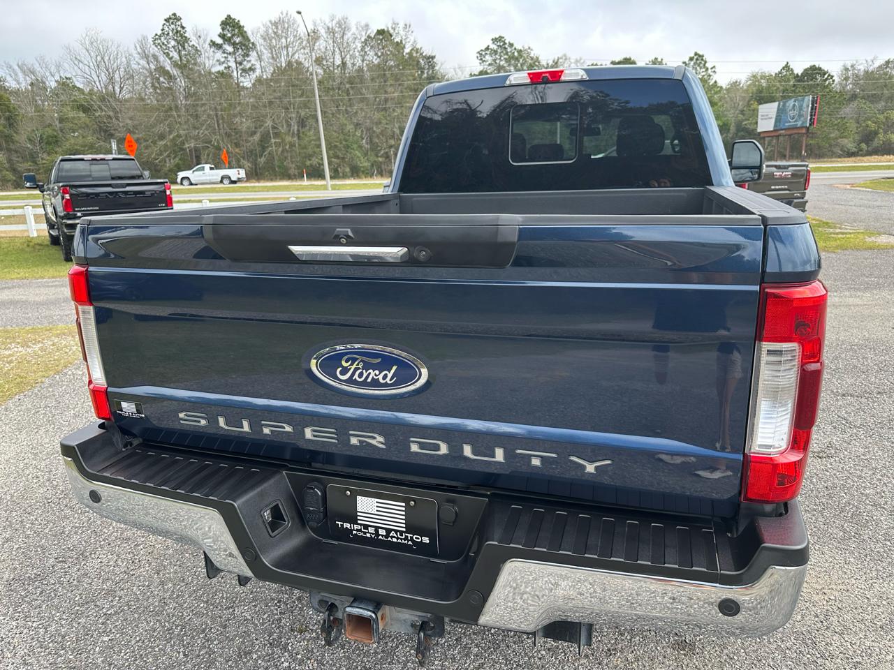 Ford Super Duty F-250 SRW Lariat 4WD Crew Cab 6.75' Box 2017