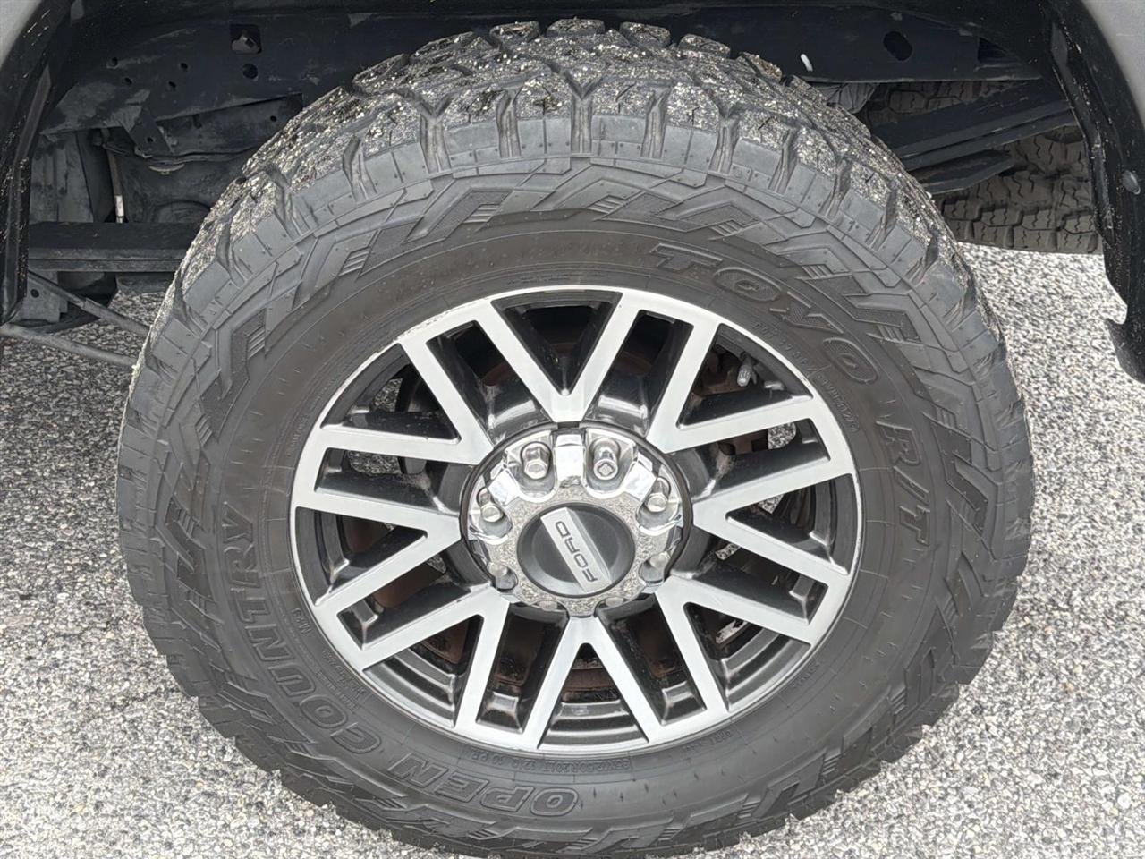 Ford Super Duty F-250 SRW Lariat 4WD Crew Cab 6.75' Box 2017