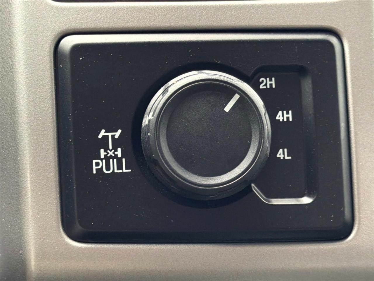 Ford Super Duty F-250 SRW Lariat 4WD Crew Cab 6.75' Box 2017