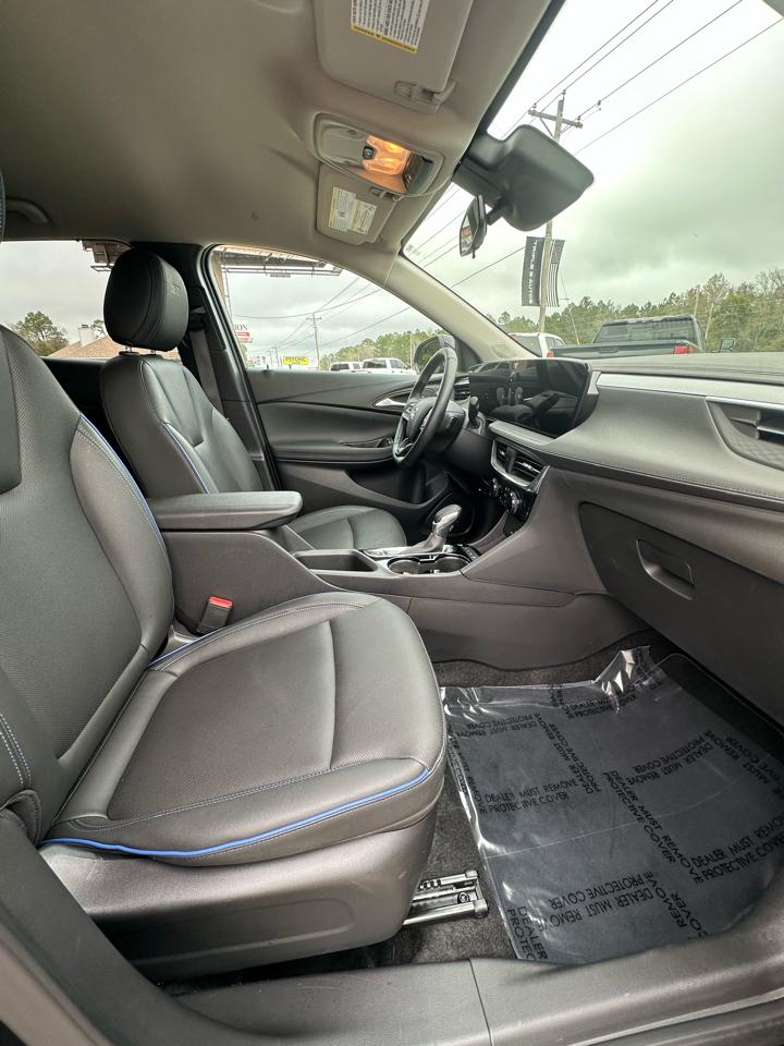 Buick Encore GX AWD 4dr Sport Touring 2025