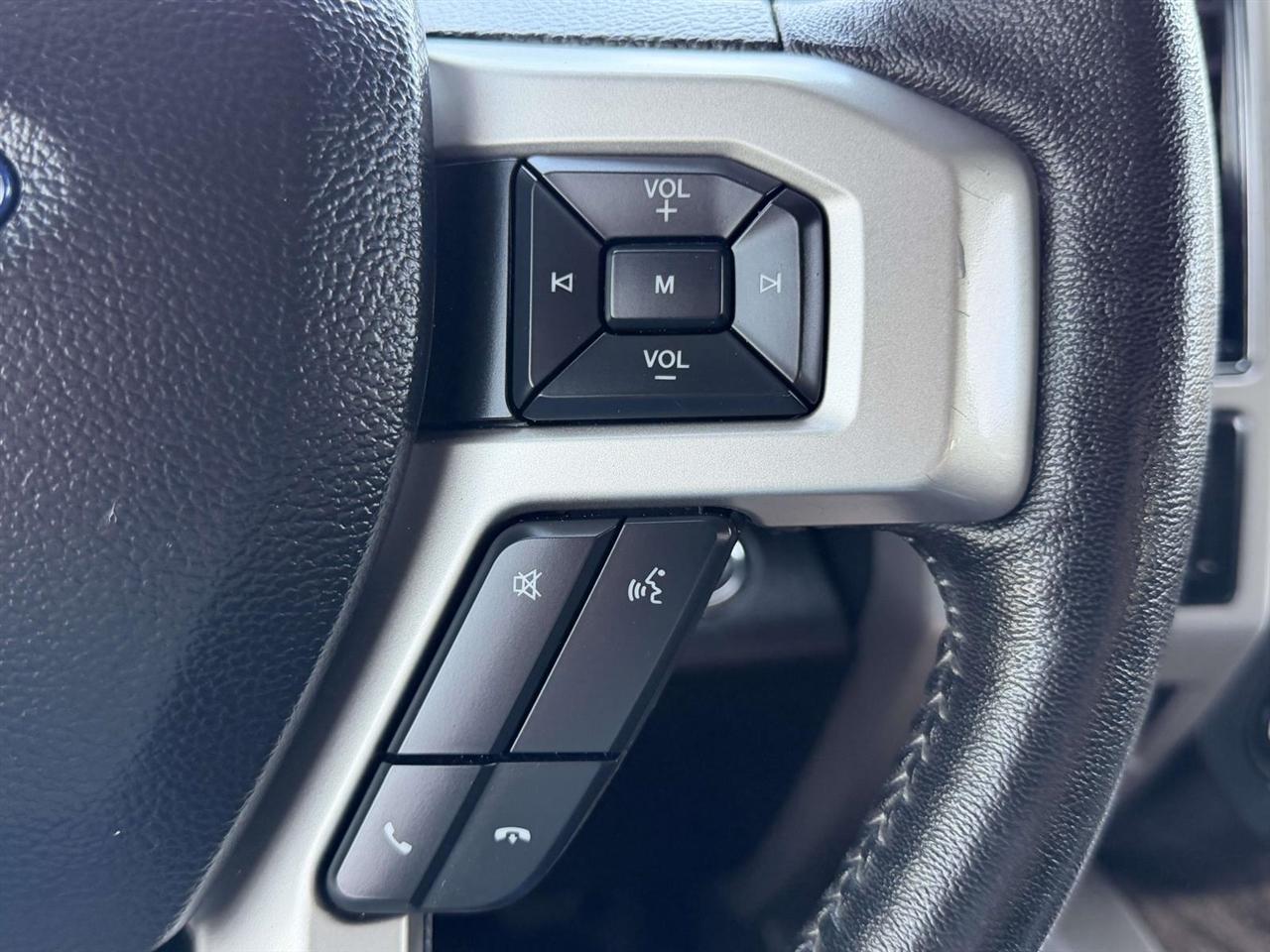 Ford Super Duty F-250 SRW Lariat 4WD Crew Cab 6.75' Box 2019