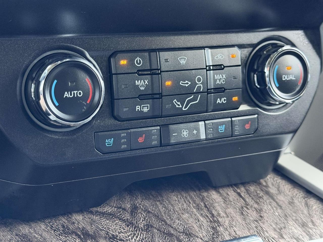 Ford Super Duty F-250 SRW Lariat 4WD Crew Cab 6.75' Box 2019