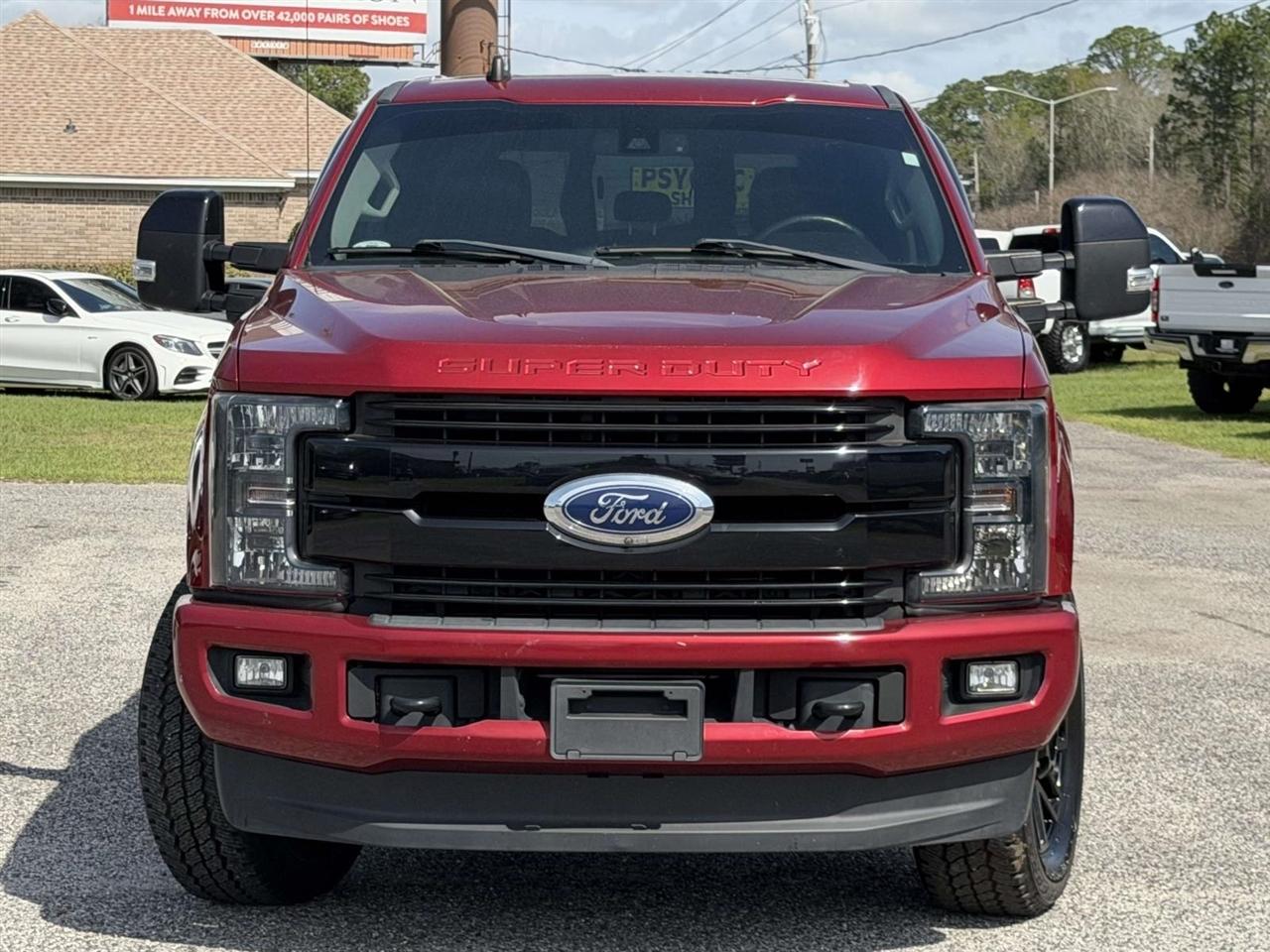 Ford Super Duty F-250 SRW Lariat 4WD Crew Cab 6.75' Box 2019
