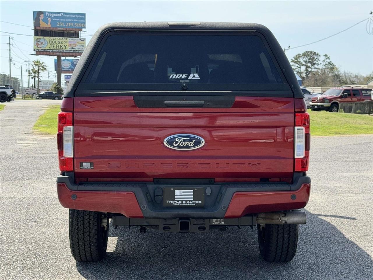 Ford Super Duty F-250 SRW Lariat 4WD Crew Cab 6.75' Box 2019