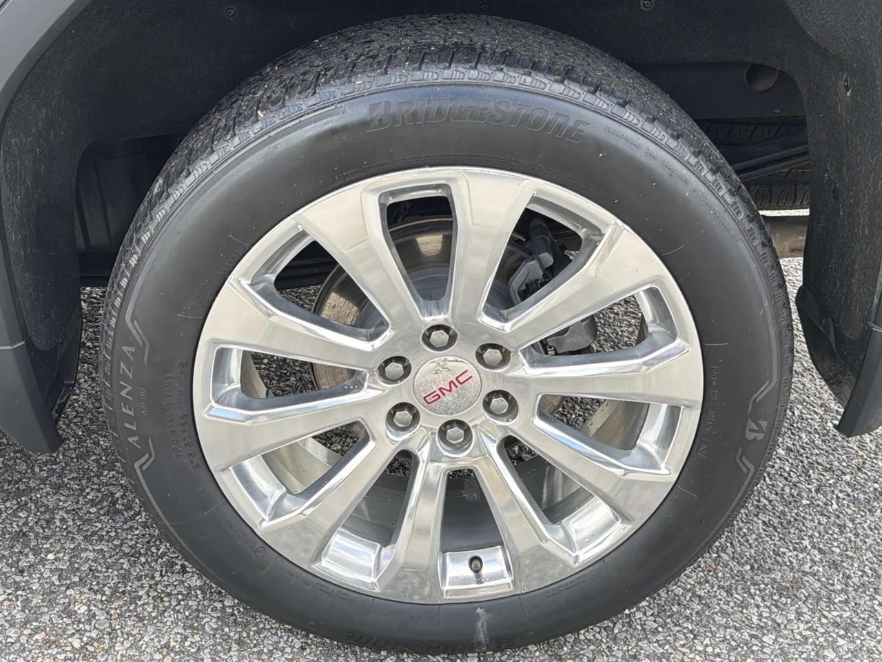 GMC Sierra 1500 4WD Crew Cab 147" SLT 2023