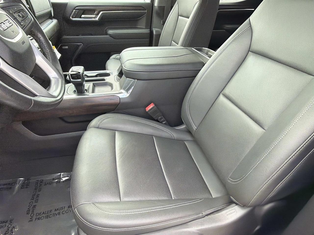 GMC Sierra 1500 4WD Crew Cab 147" SLT 2023