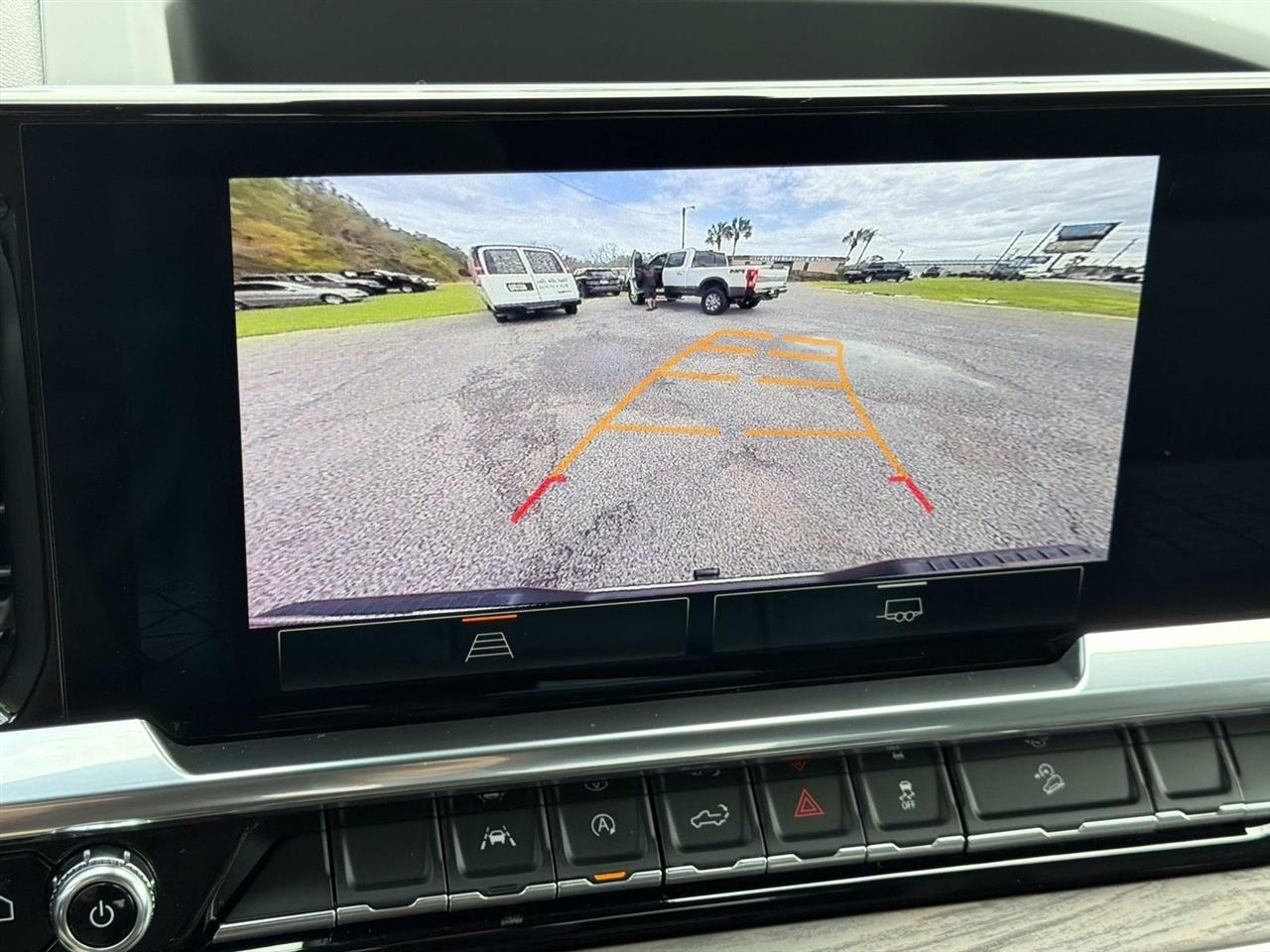 GMC Sierra 1500 4WD Crew Cab 147" SLT 2023