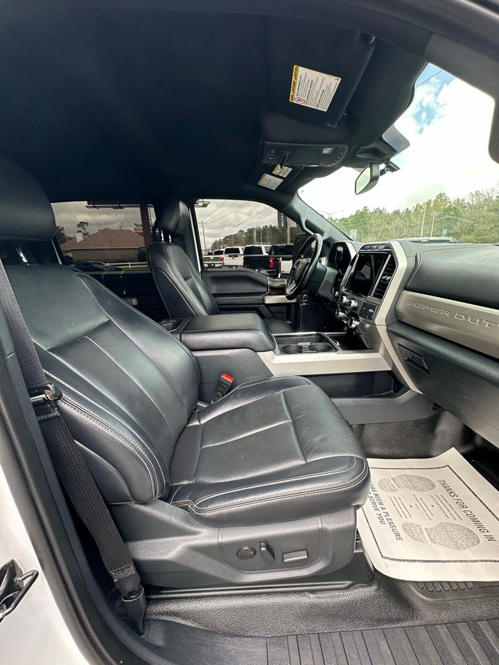 Ford Super Duty F-250 SRW Lariat 4WD Crew Cab 6.75' Box 2022