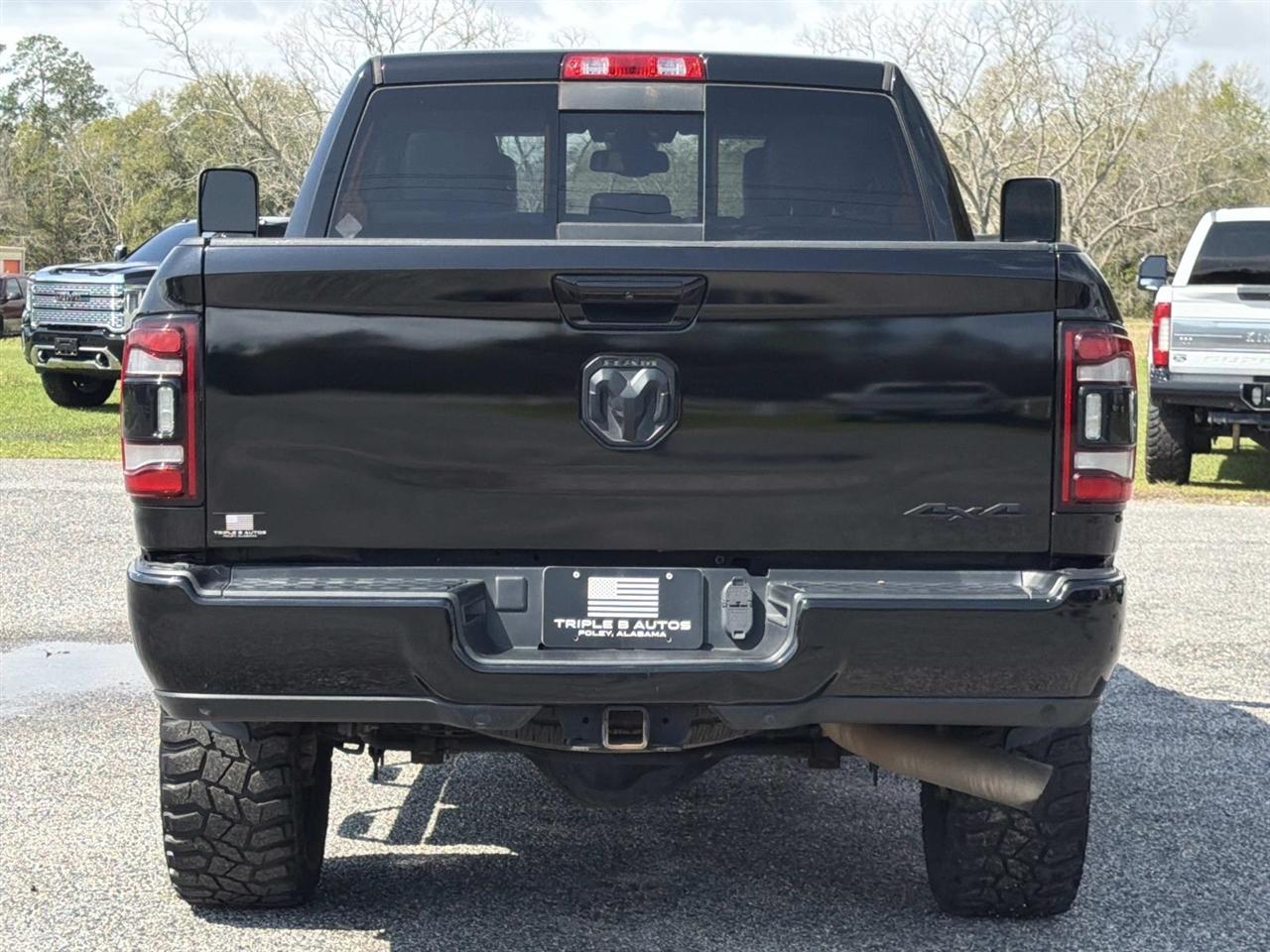 RAM 2500 Laramie 4x4 Crew Cab 6'4" Box 2021