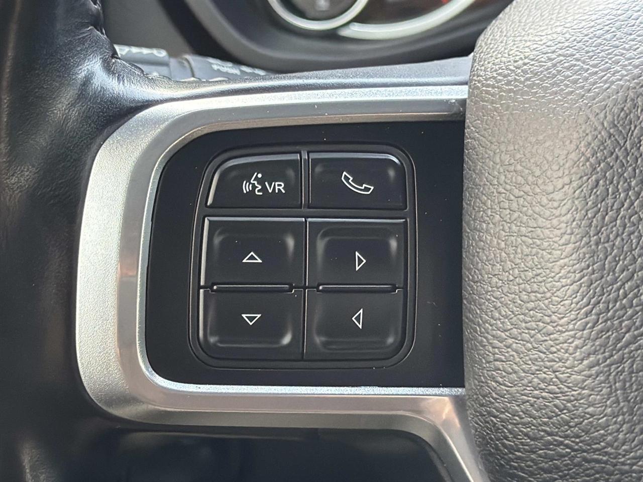 RAM 2500 Laramie 4x4 Crew Cab 6'4" Box 2021