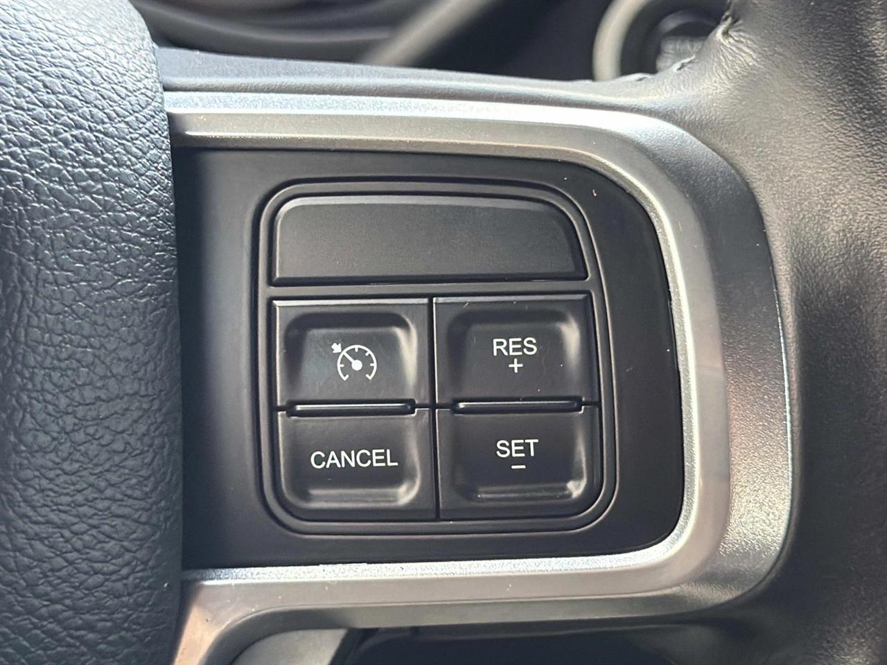 RAM 2500 Laramie 4x4 Crew Cab 6'4" Box 2021