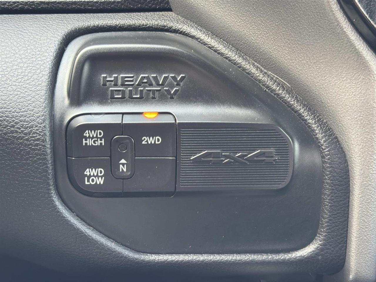 RAM 2500 Laramie 4x4 Crew Cab 6'4" Box 2021