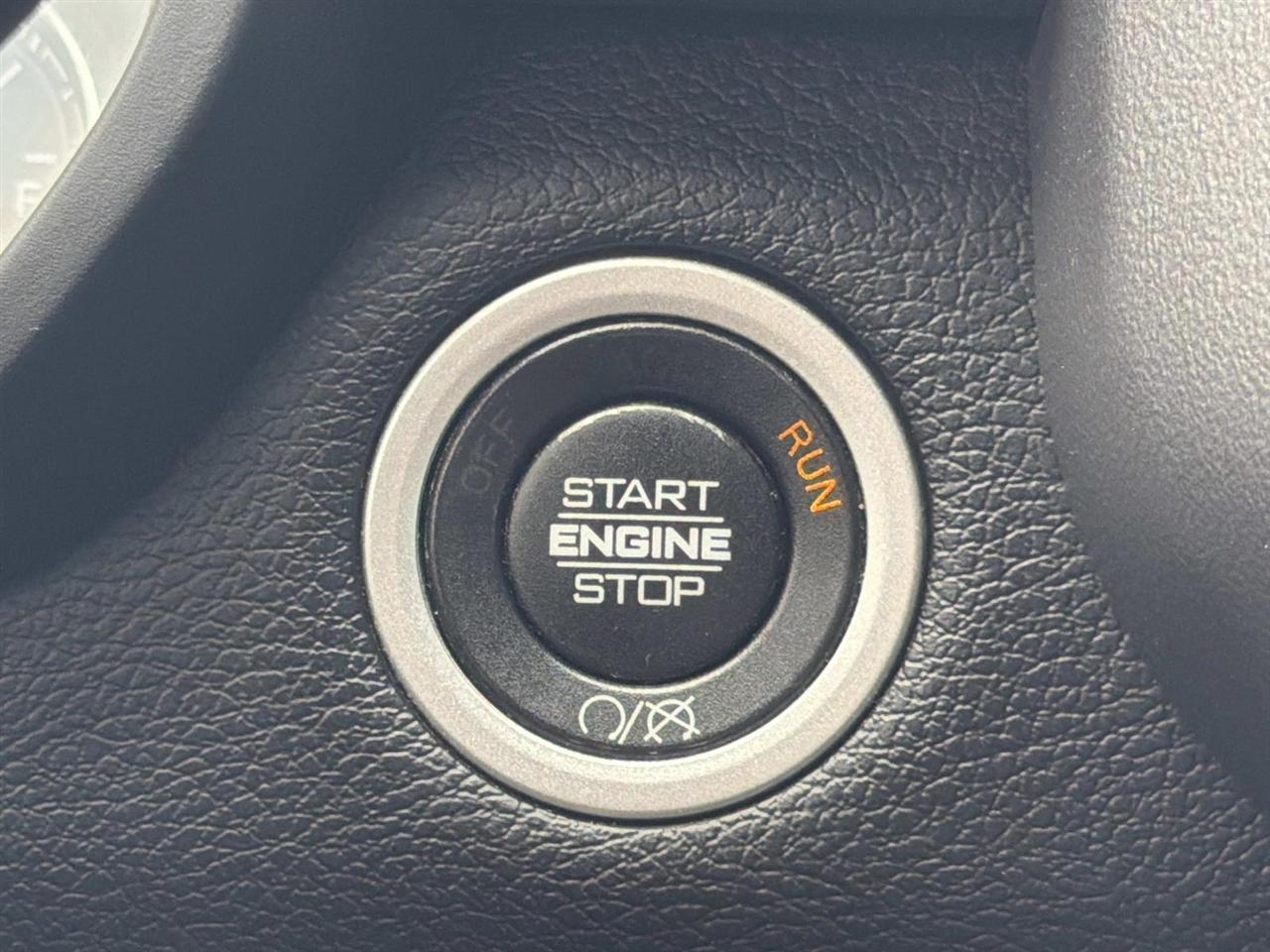 RAM 2500 Laramie 4x4 Crew Cab 6'4" Box 2021