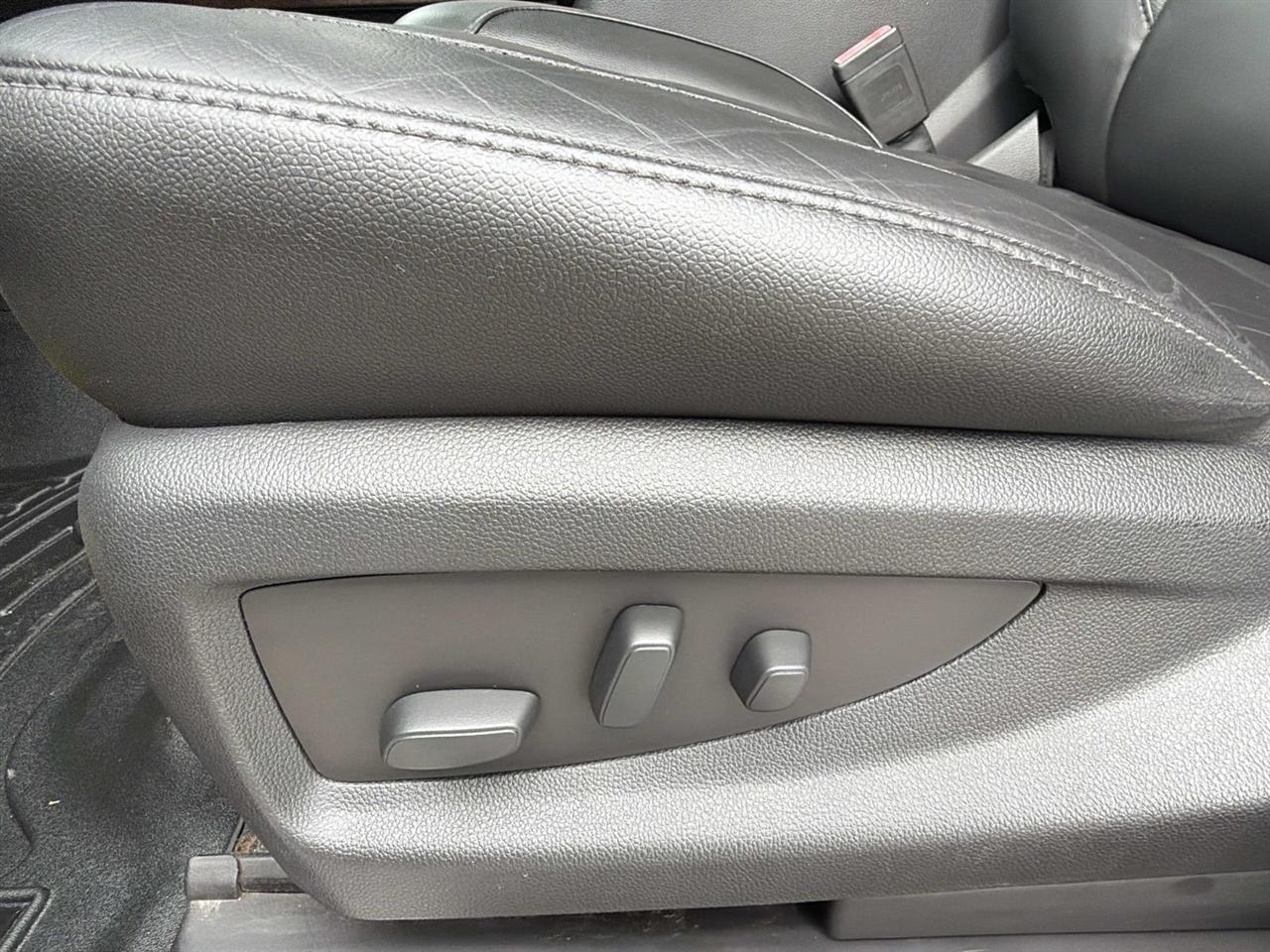 Chevrolet Tahoe 2WD 4dr LT 2018