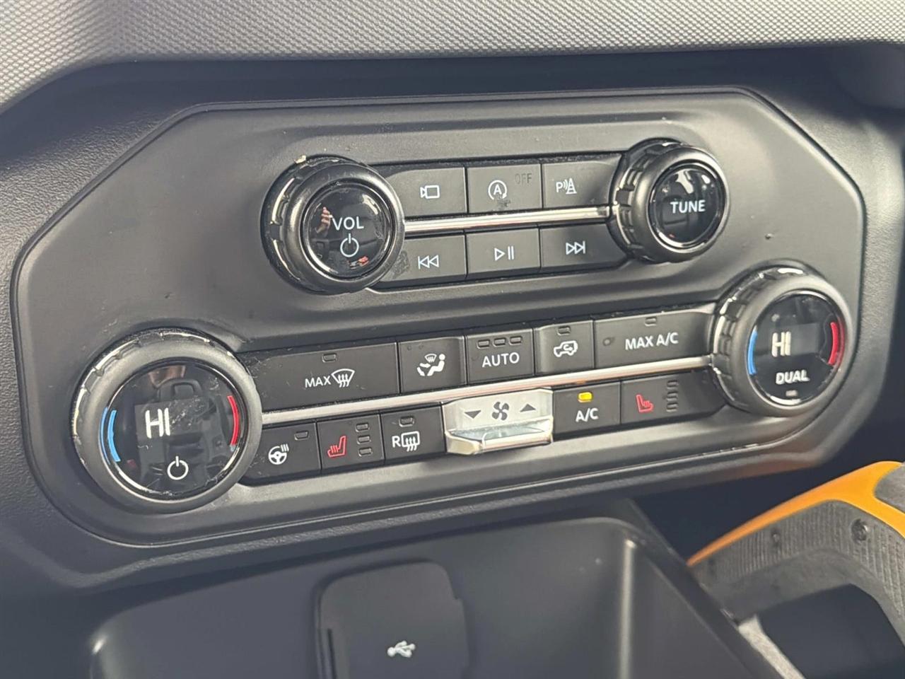 Ford Bronco Badlands 4 Door Advanced 4x4 2024