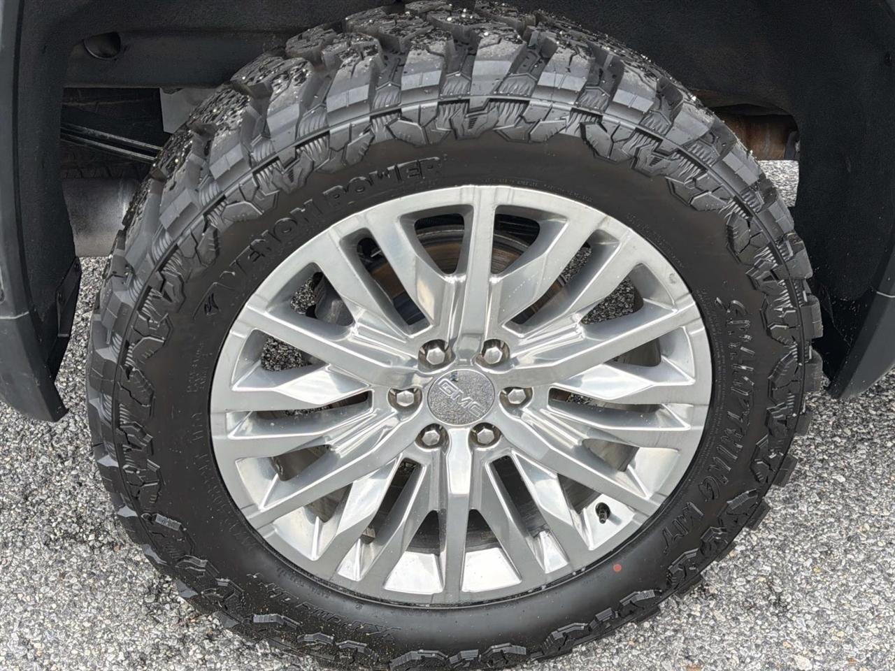 GMC Sierra 1500 4WD Crew Cab 147" Denali 2019