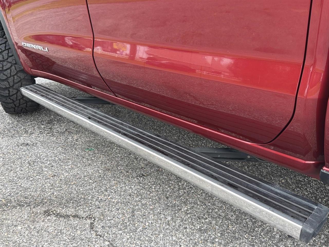 GMC Sierra 1500 4WD Crew Cab 147" Denali 2019