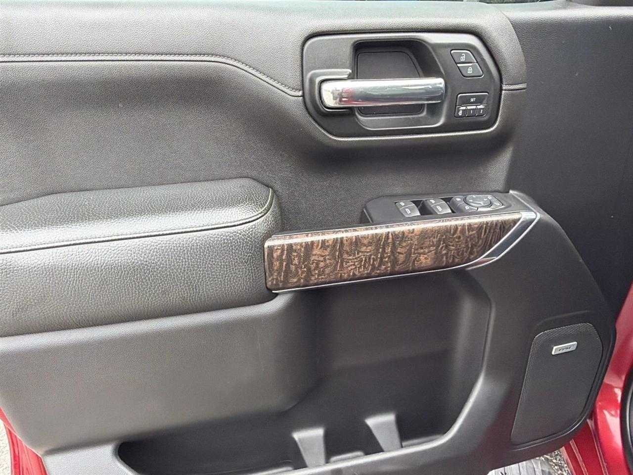 GMC Sierra 1500 4WD Crew Cab 147" Denali 2019