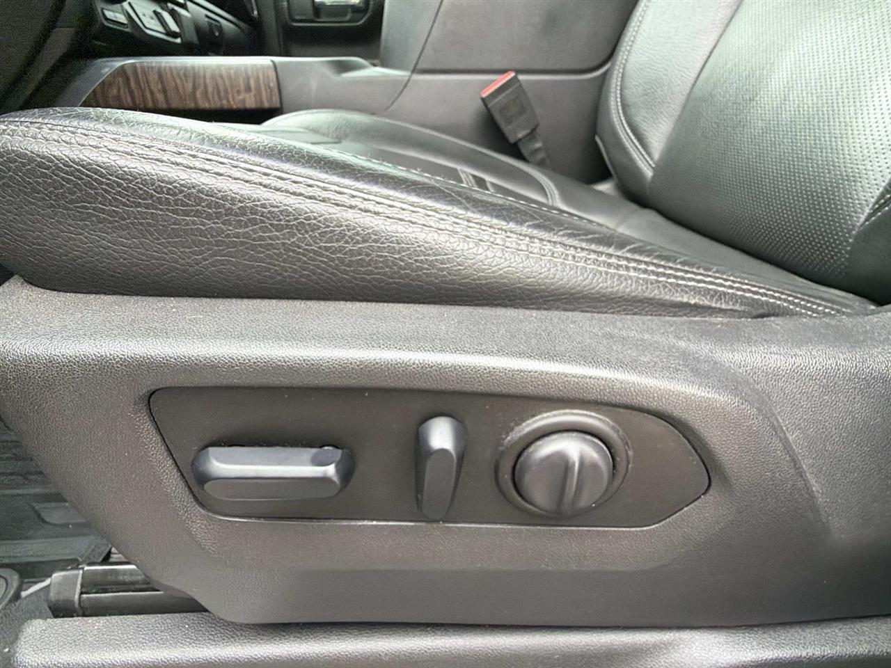 GMC Sierra 1500 4WD Crew Cab 147" Denali 2019