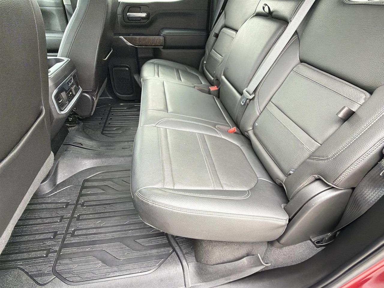 GMC Sierra 1500 4WD Crew Cab 147" Denali 2019