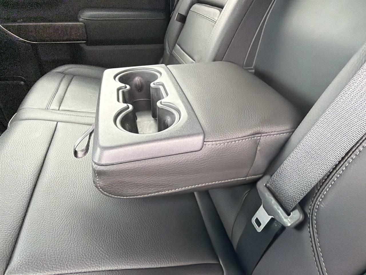 GMC Sierra 1500 4WD Crew Cab 147" Denali 2019