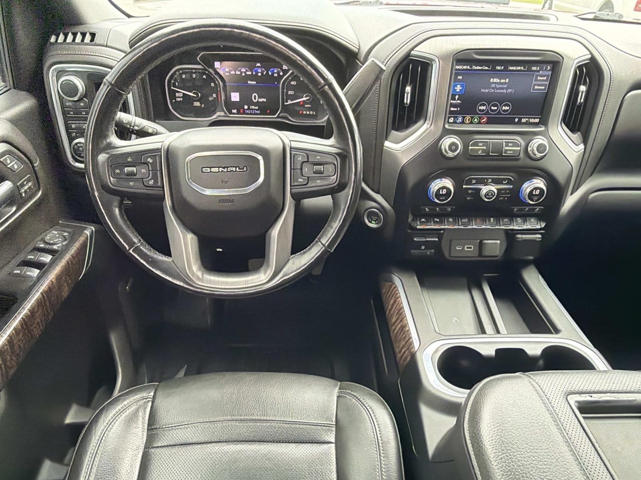 GMC Sierra 1500 4WD Crew Cab 147" Denali 2019