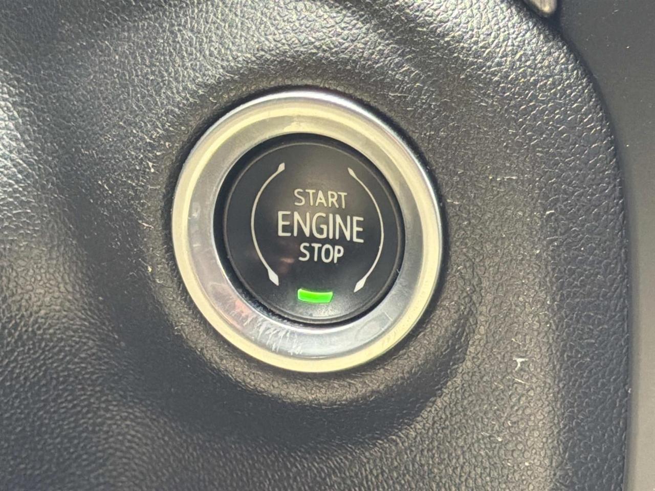 GMC Sierra 1500 4WD Crew Cab 147" Denali 2019