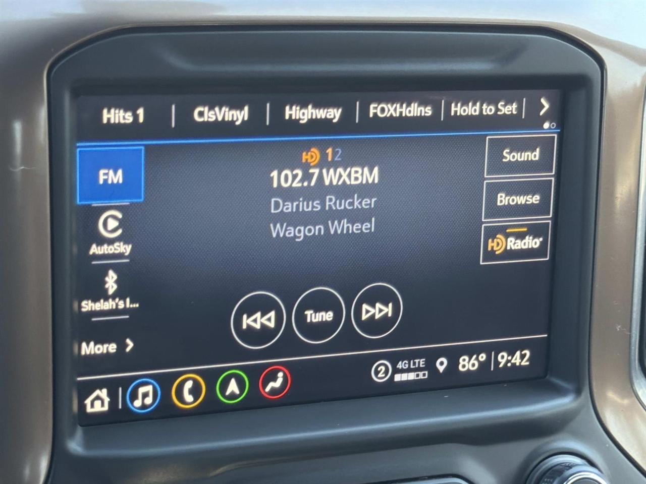 Chevrolet Silverado 1500 2WD Crew Cab 147" High Country 2021