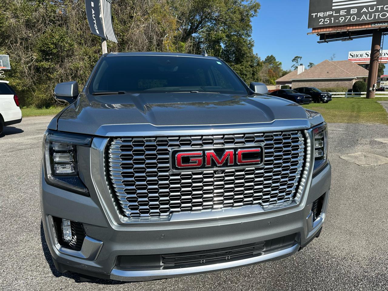 GMC Yukon XL 2WD 4dr Denali 2024