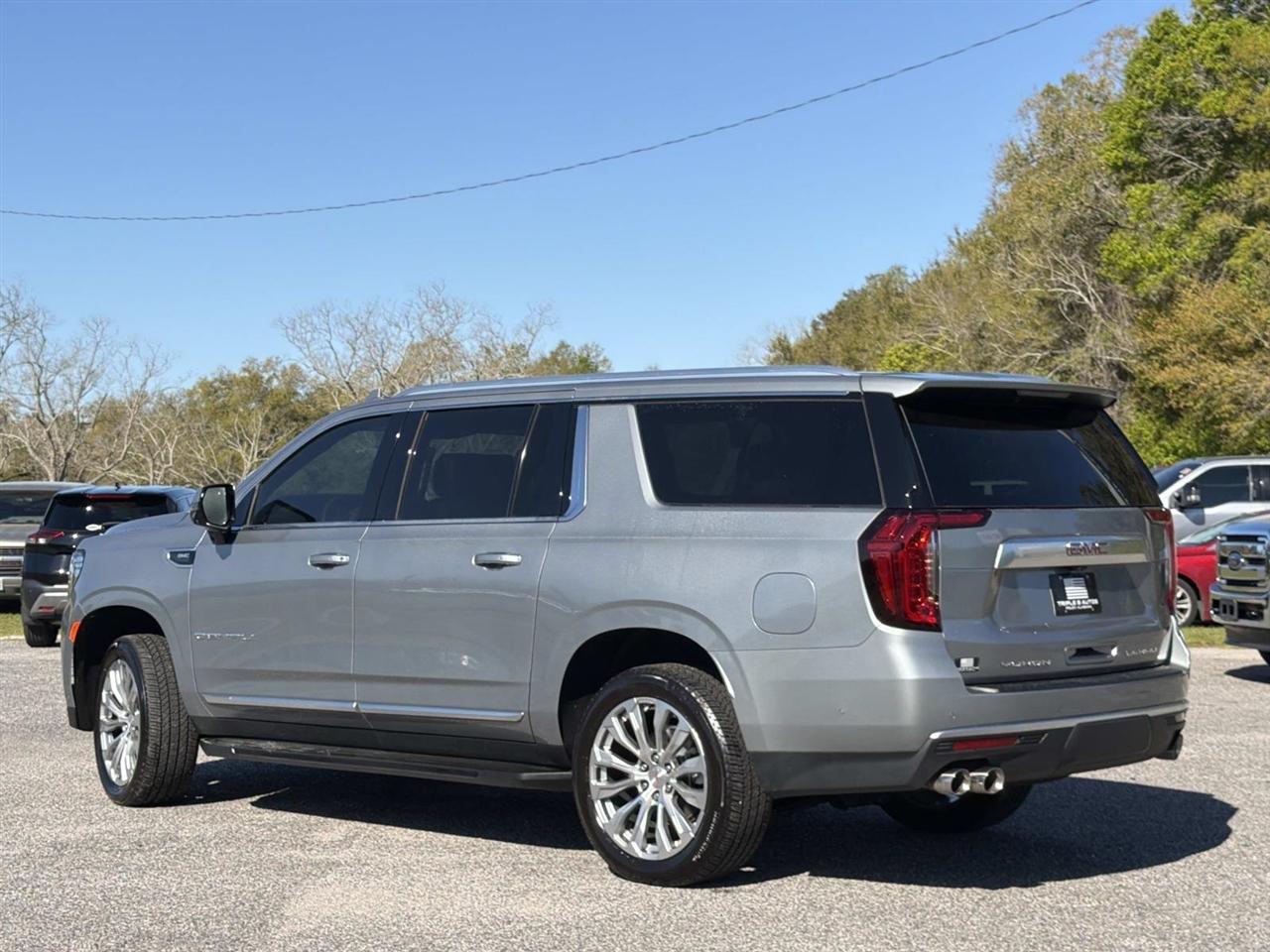 GMC Yukon XL 2WD 4dr Denali 2024