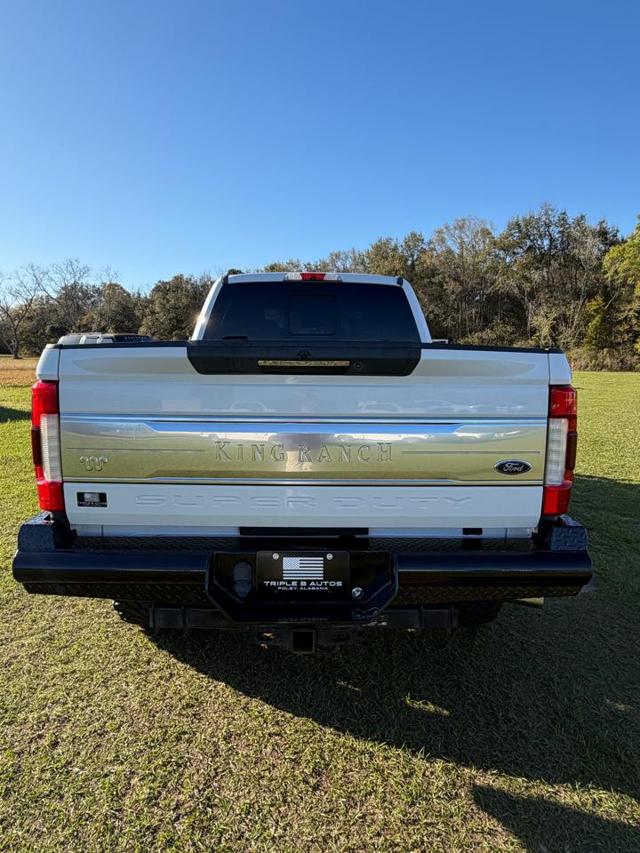 Ford Super Duty F-350 SRW 4WD Crew Cab 156" King Ranch 2017