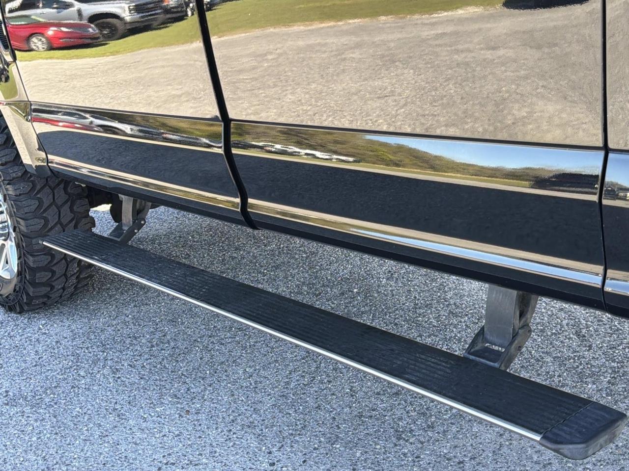 Ford Super Duty F-250 SRW Platinum 4WD Crew Cab 6.75' Box 2018