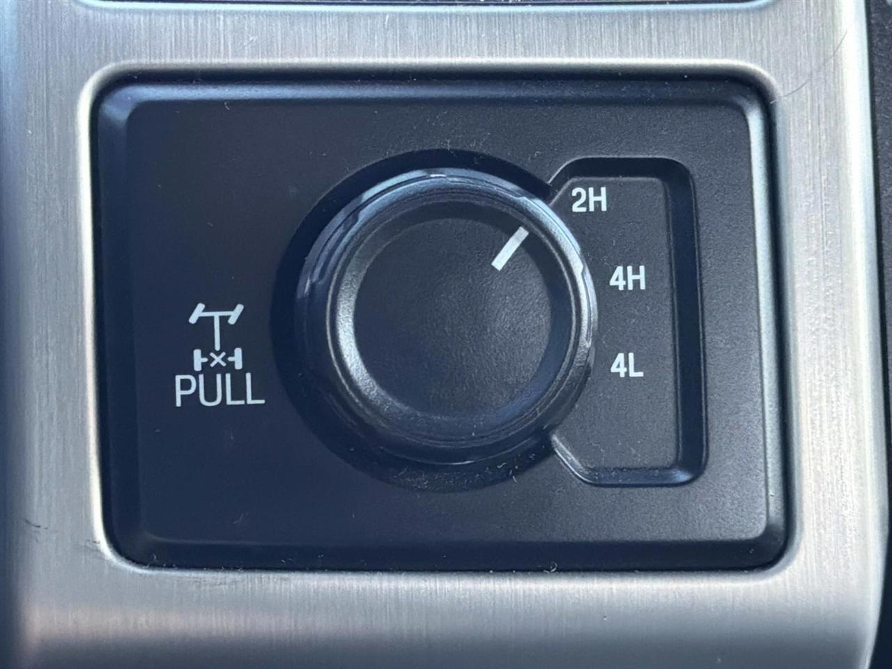 Ford Super Duty F-250 SRW Platinum 4WD Crew Cab 6.75' Box 2018