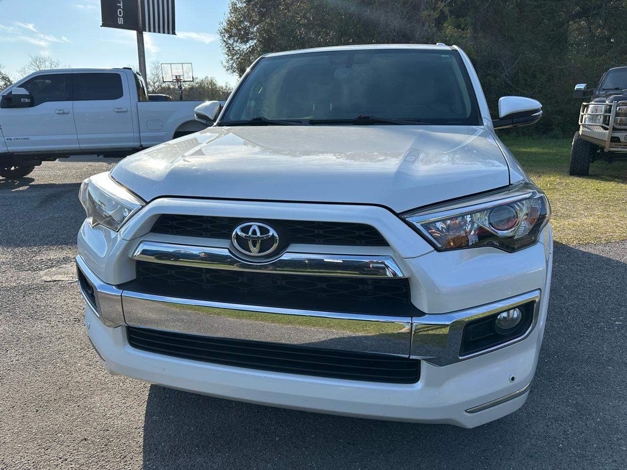 Toyota 4Runner RWD 4dr V6 SR5 Premium (Natl) 2016
