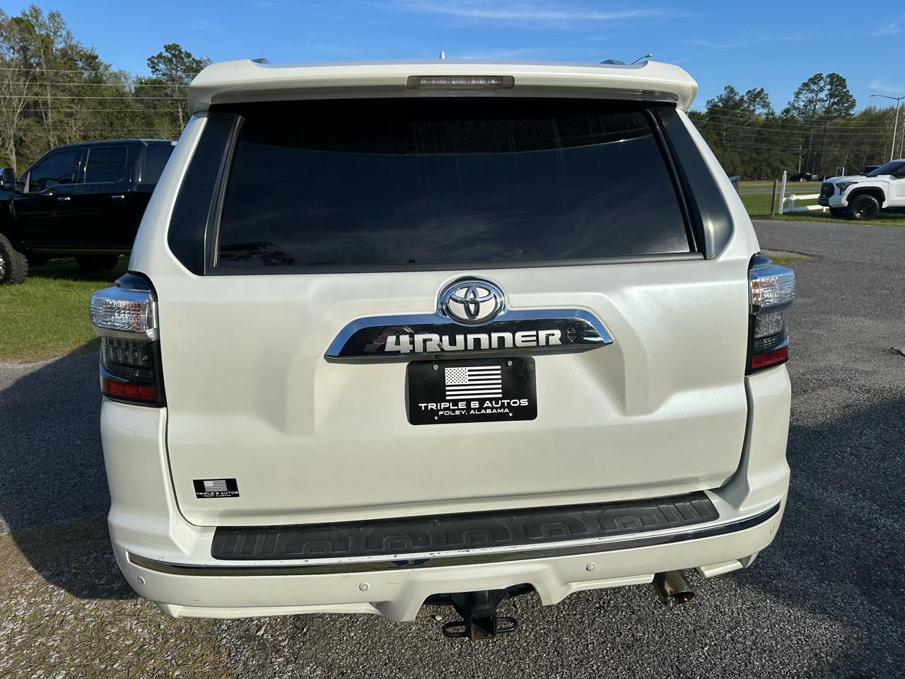 Toyota 4Runner RWD 4dr V6 SR5 Premium (Natl) 2016