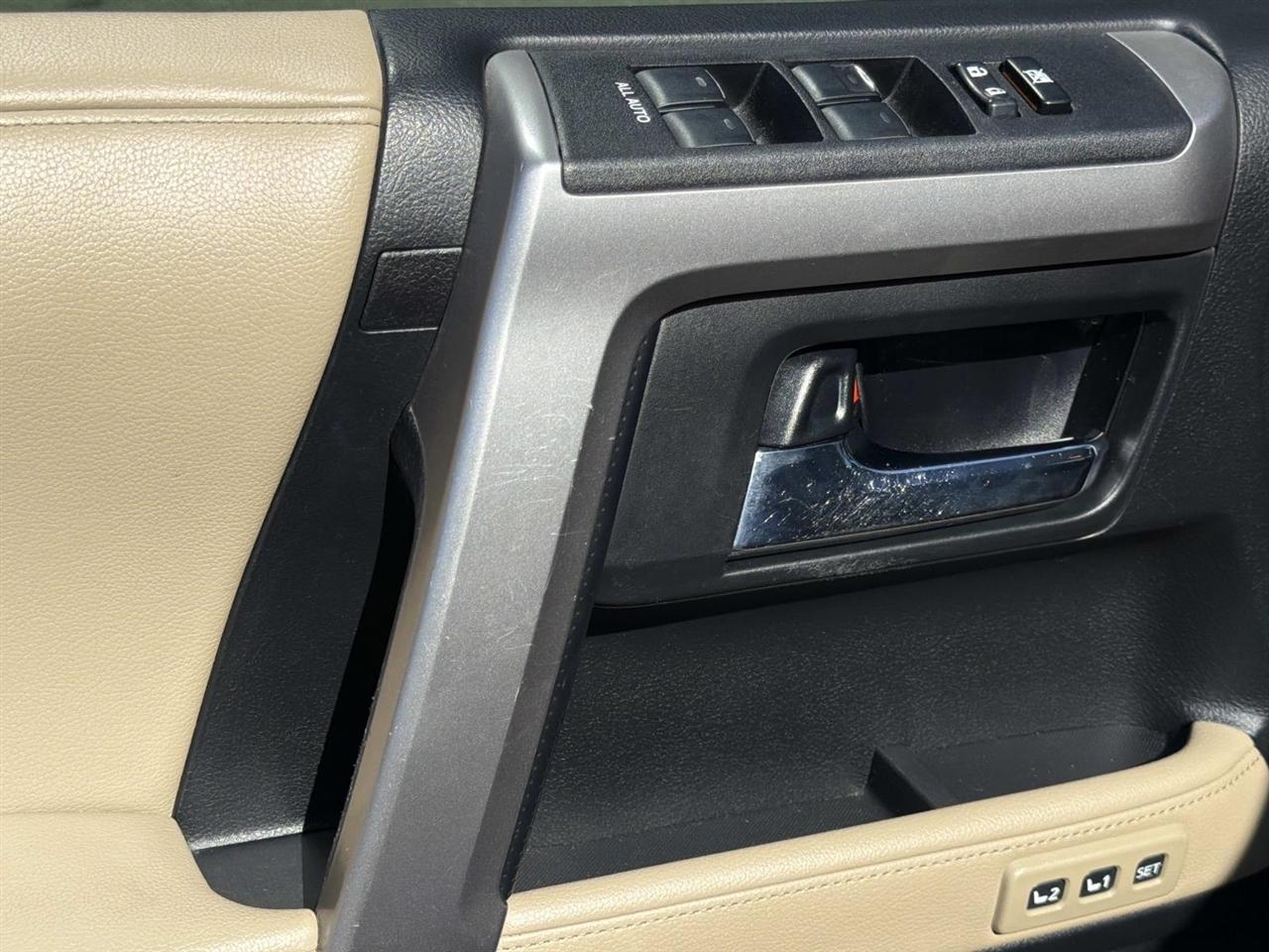 Toyota 4Runner 2WD 4dr V6 Limited (Natl) 2016