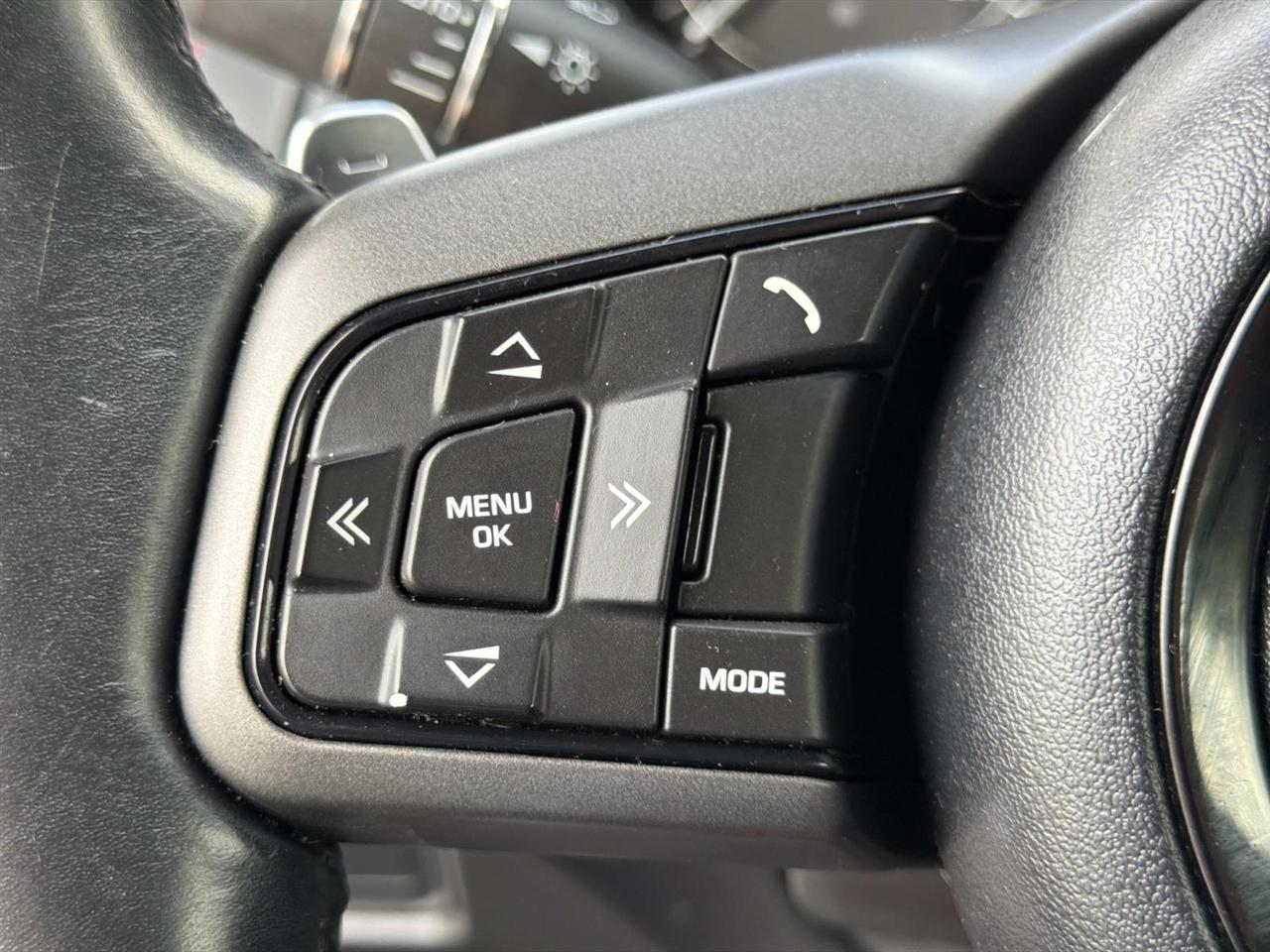 Jaguar F-Type Coupe Auto R AWD 2017