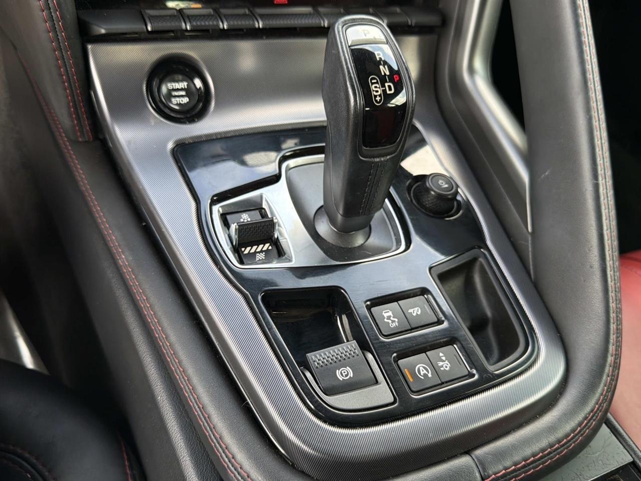 Jaguar F-Type Coupe Auto R AWD 2017