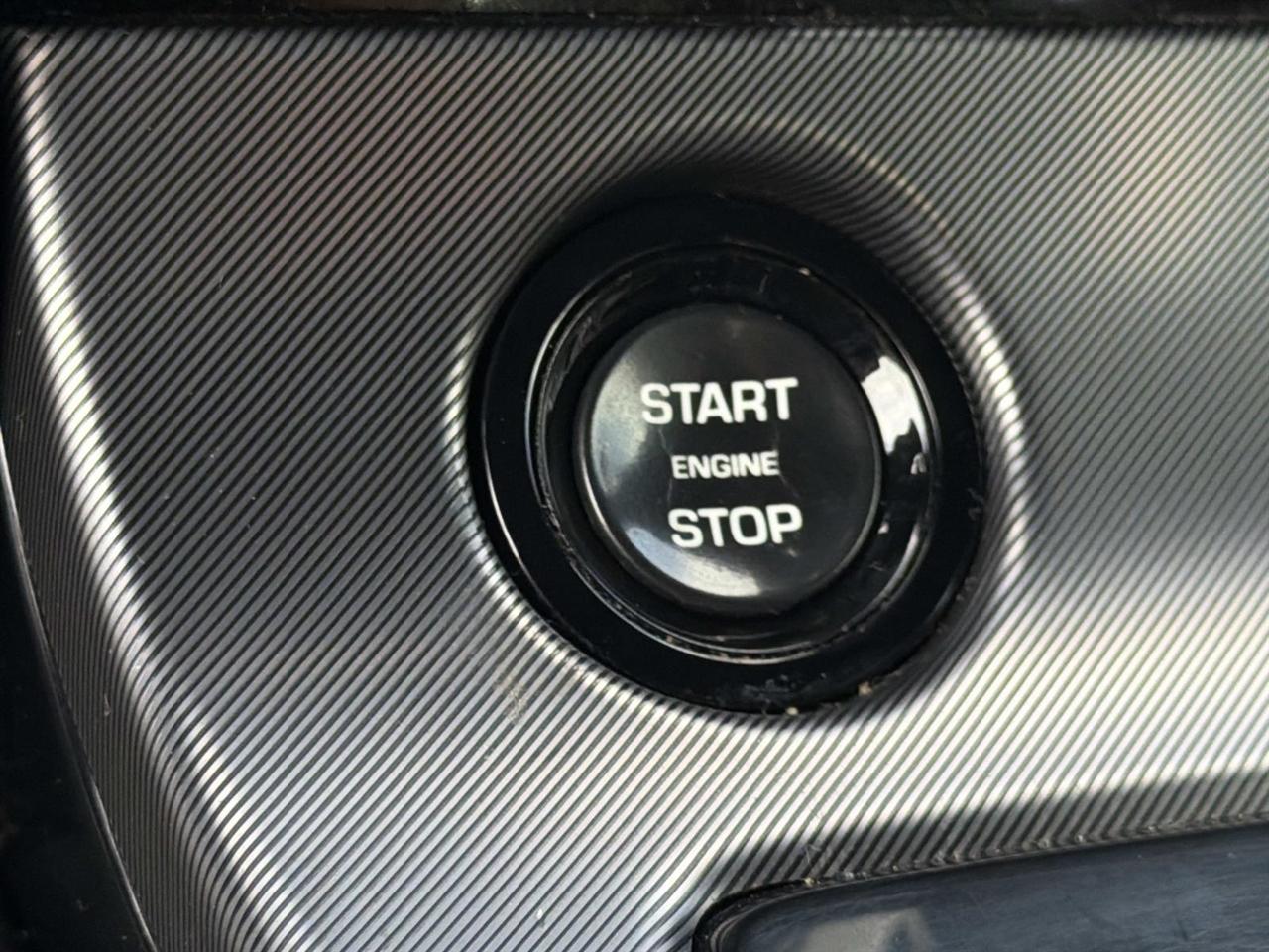 Jaguar F-Type Coupe Auto R AWD 2017