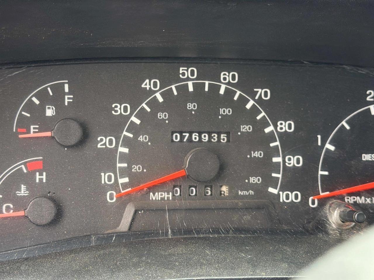 Ford Super Duty F-650 Straight Frame Reg Cab XLT 2005